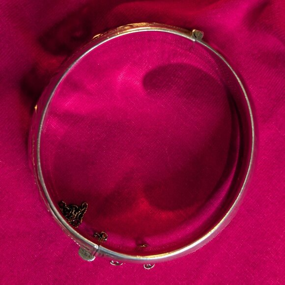 Vintage Mid-Century Sterling Burkhardt Birks Canada Engraved Floral Thick Bangle - Picture 6 of 7